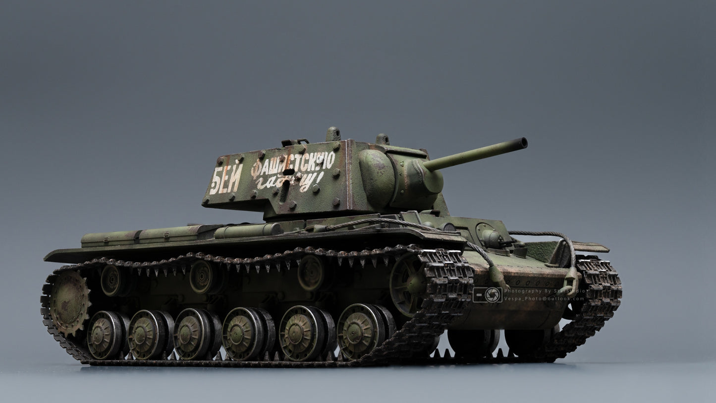 30022[Launch.Aug.2025] Metal 1/30 Ready-made Model Russian KV-1E Heavy Tank