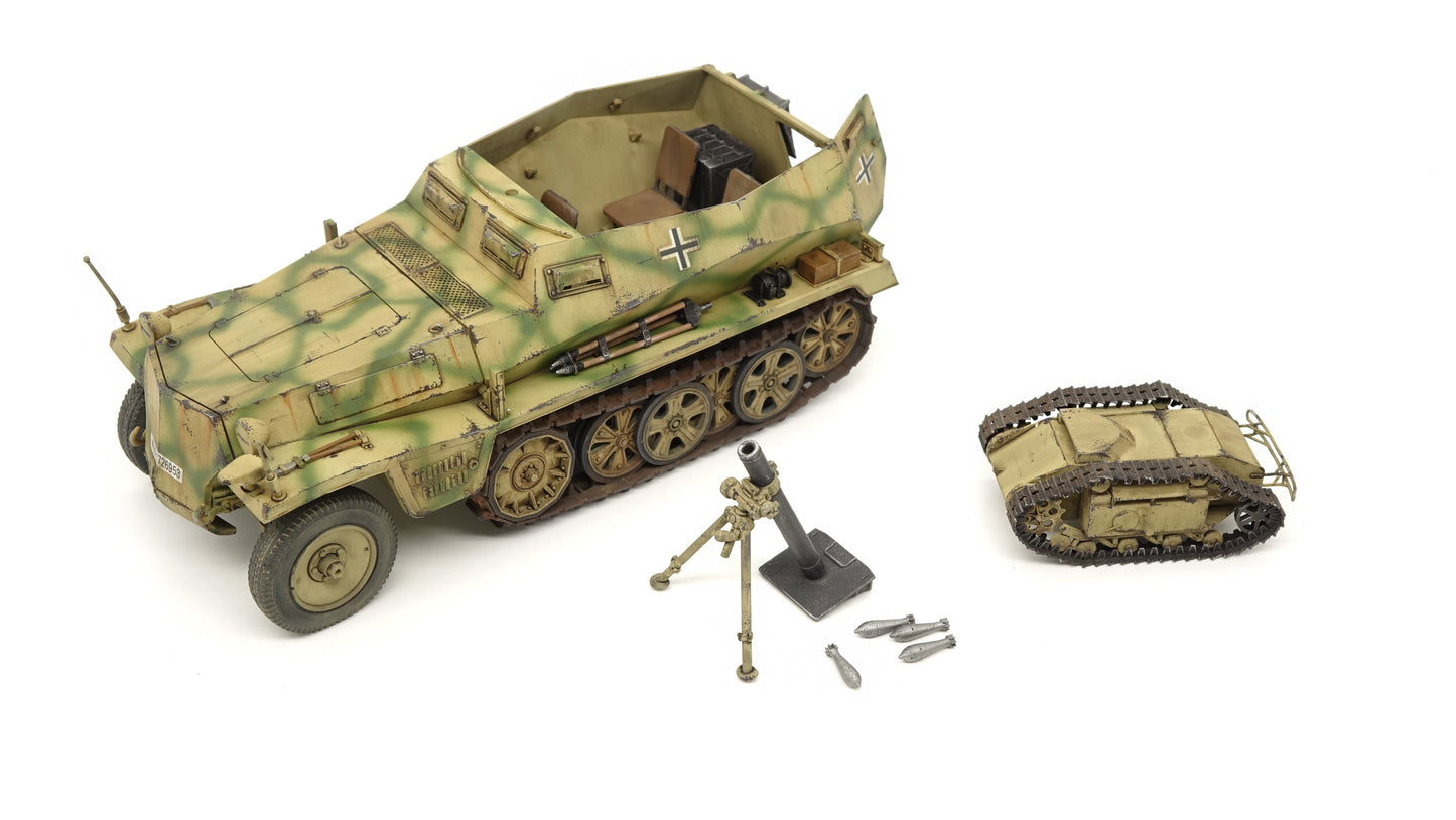 [Sold Out] TankWorkshop 1/30 Ready-made Model Germany  Sd.Kfz. 250/7 Halftrack [Battle of Kursk] Camouflage